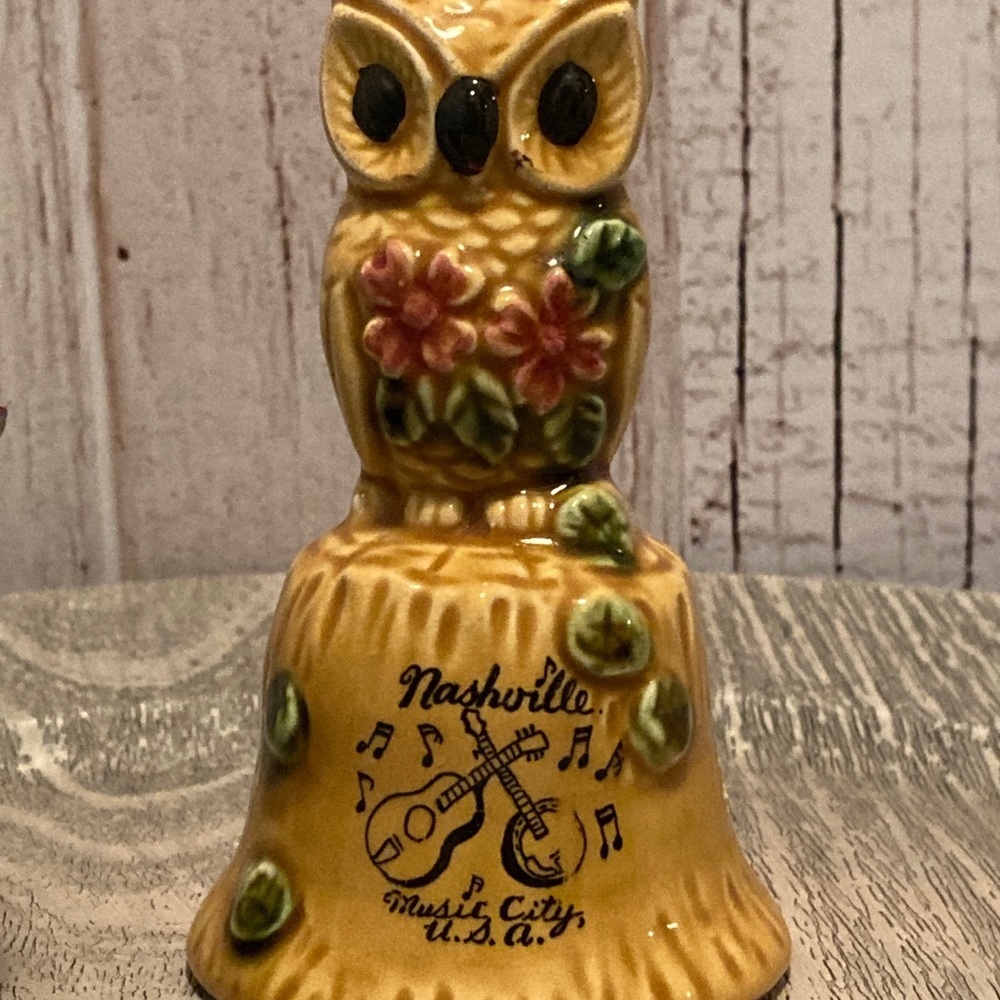 Vintage Nashville Owl Bell